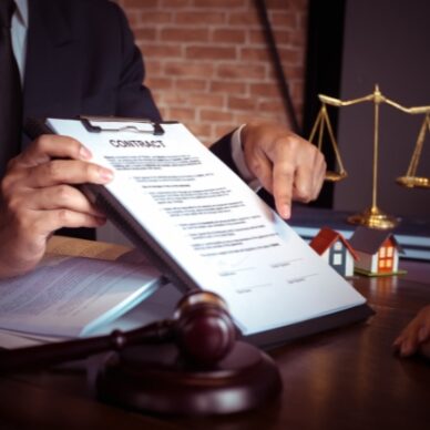 Why You Need a Real Estate Lawyer When Buying Property in Dubai